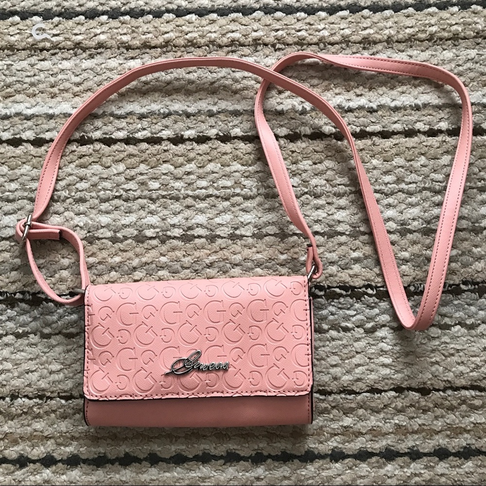 NEVER USED | Guess crossbody bag